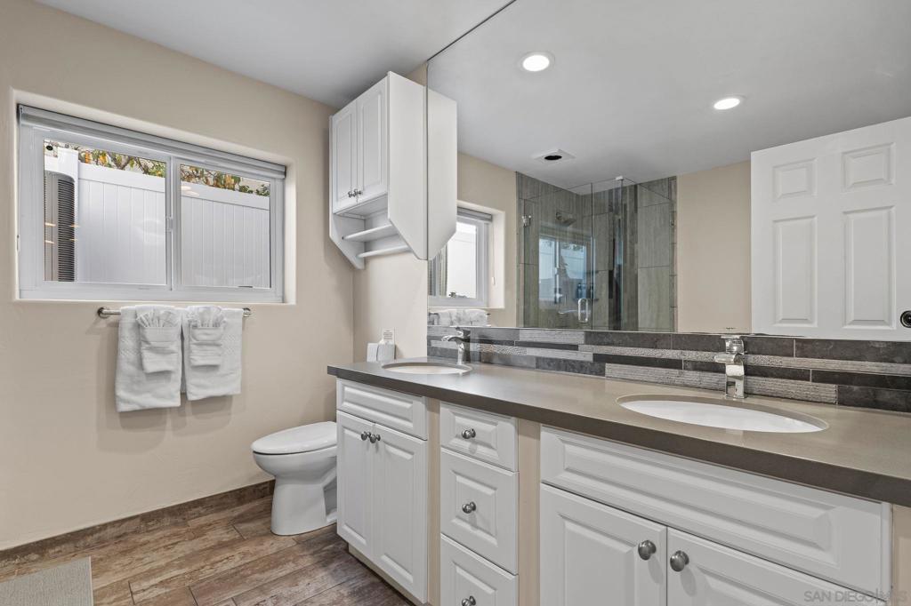 1177 Pacific Beach Drive #a Property Photo 27