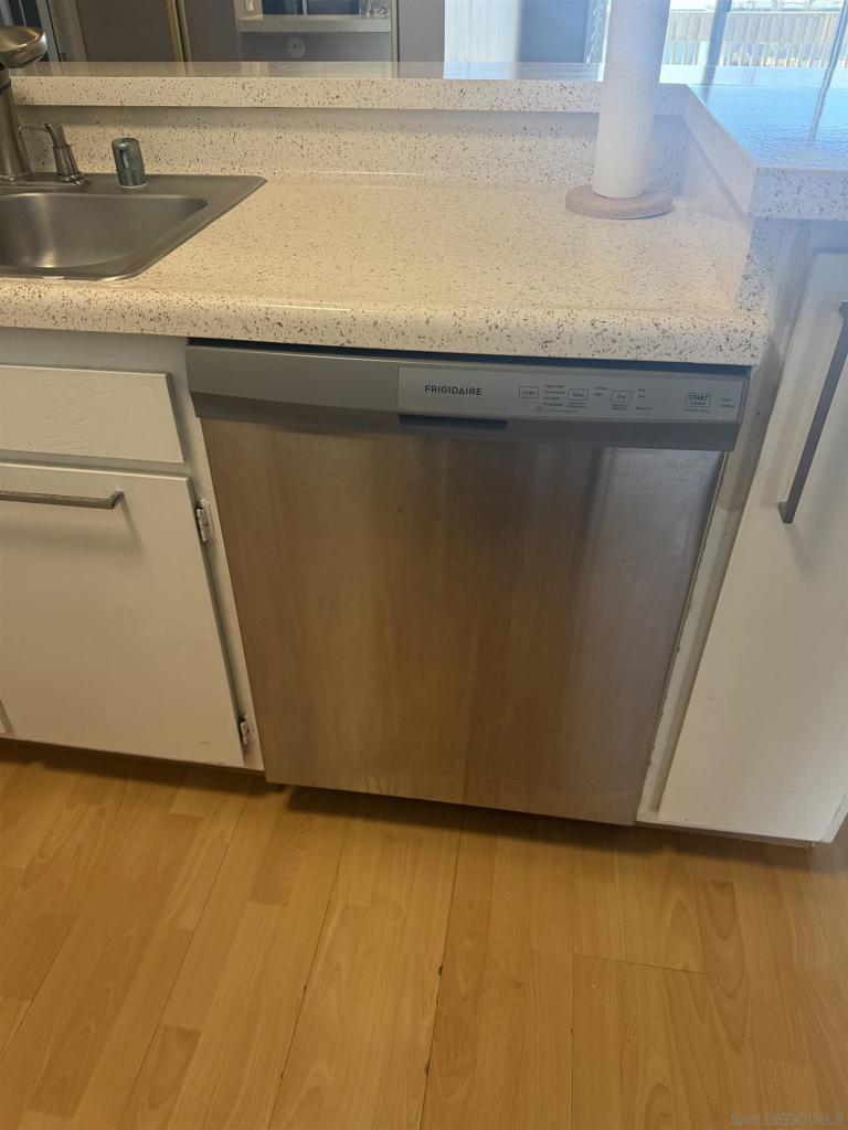 1855 Diamond 5-211 Property Photo 6