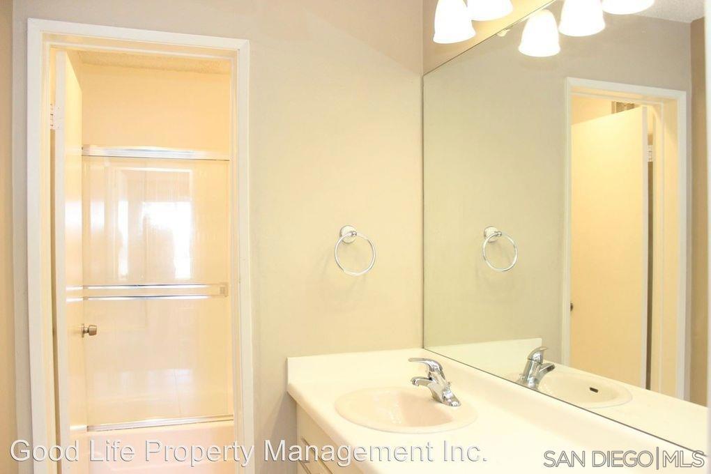 1855 Diamond 5-211 Property Photo 17
