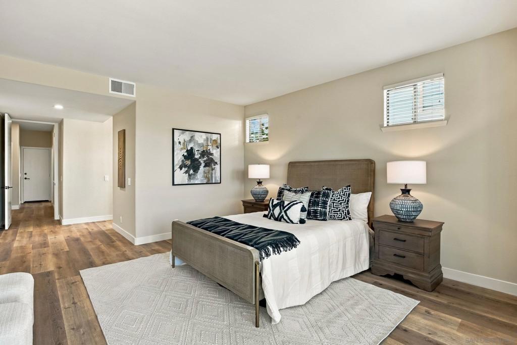 18093 Colonnades Pl Property Photo 27