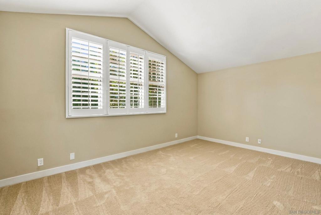18093 Colonnades Pl Property Photo 31