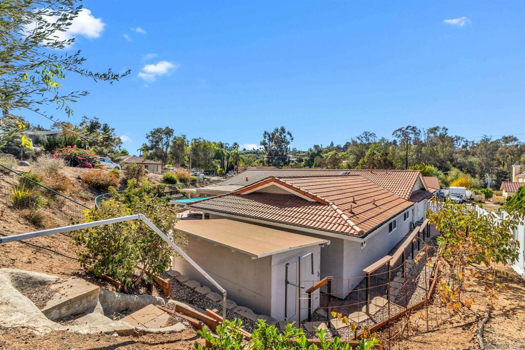 1721 Cono Dr Property Photo 32