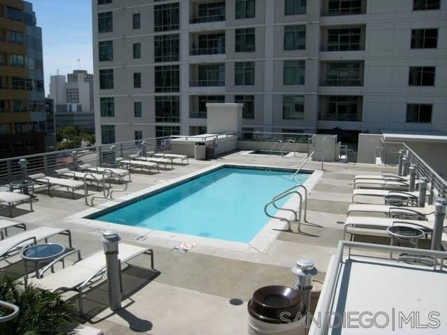 425 W Beech St 333 Property Photo 7