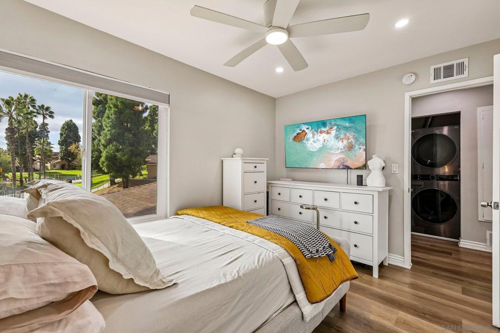 6928 Camphor Property Photo 11
