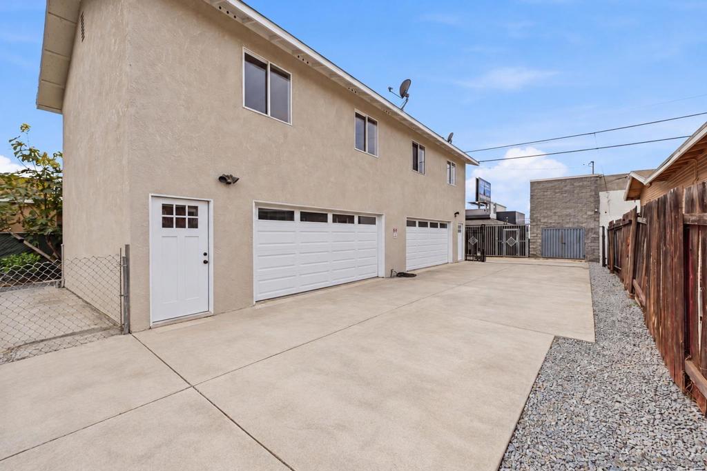 3136 44th Street Property Photo 10