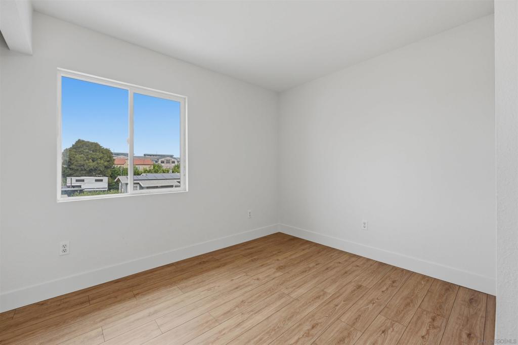 3136 44th Street Property Photo 19