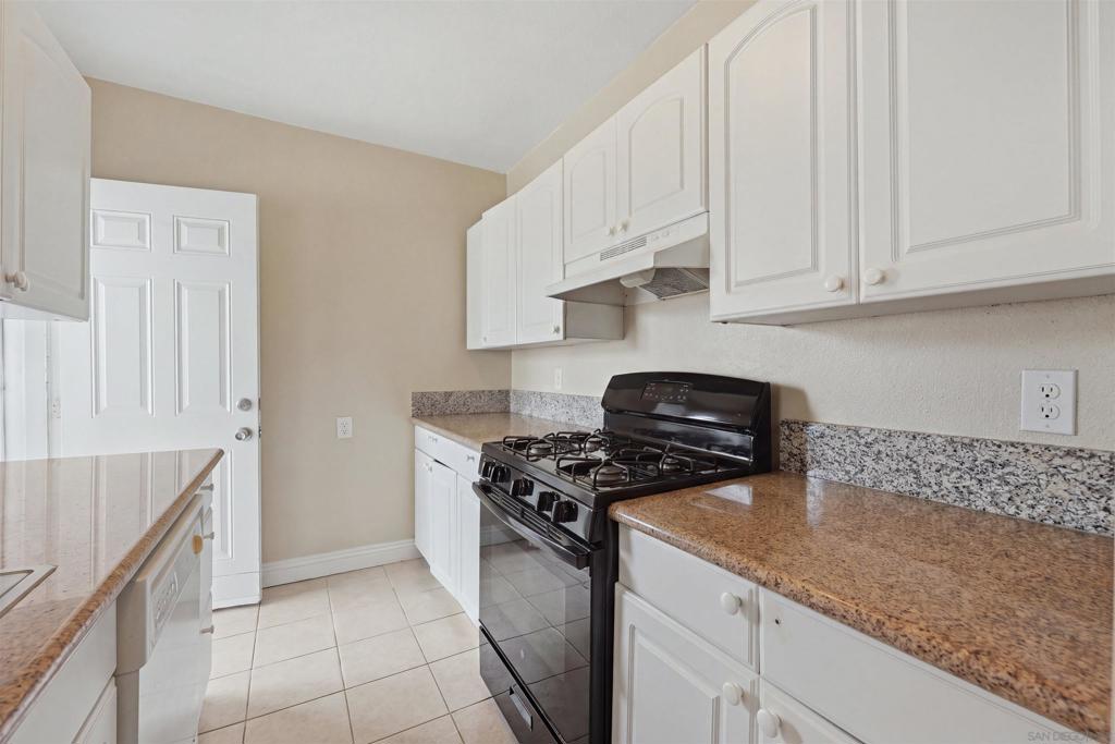 3136 44th Street Property Photo 30