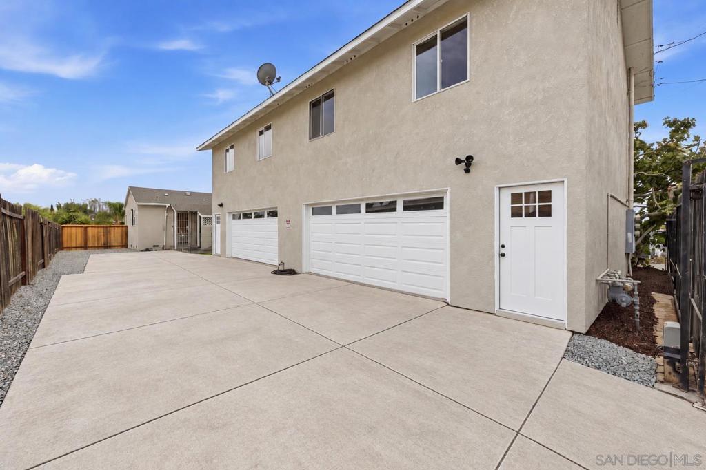 3136 44th Street Property Photo 39