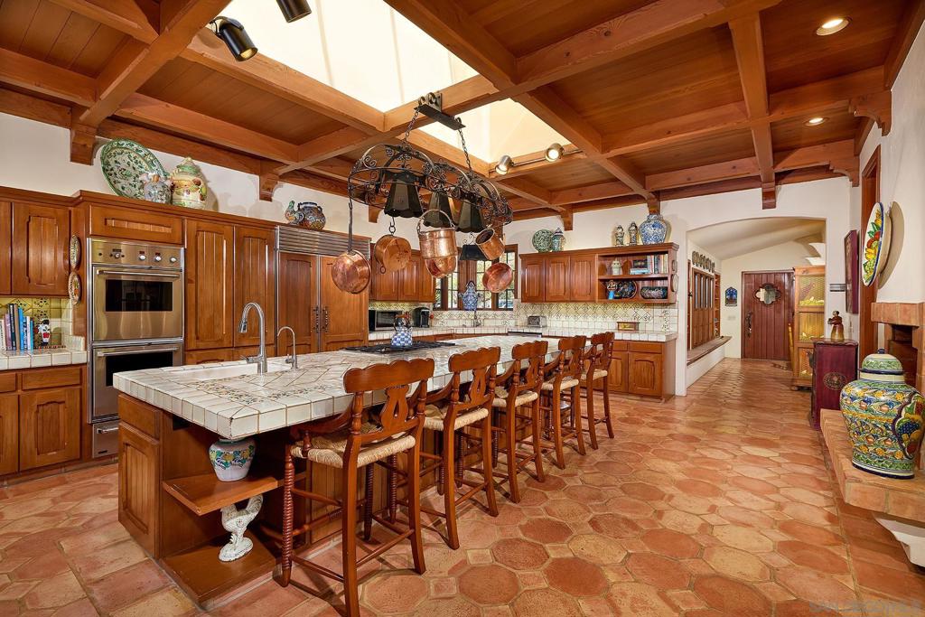 6525 Lago Lindo Property Photo 25