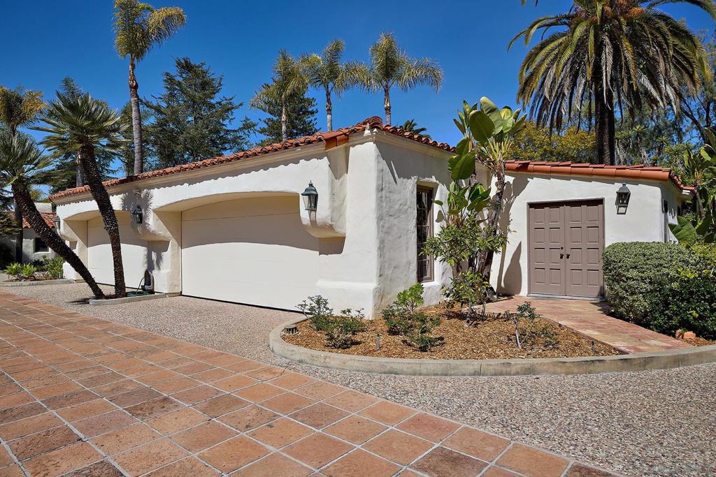 6525 Lago Lindo Property Photo 36