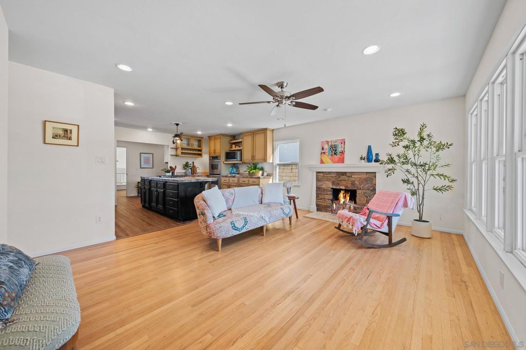2015 Prospect Property Photo 3