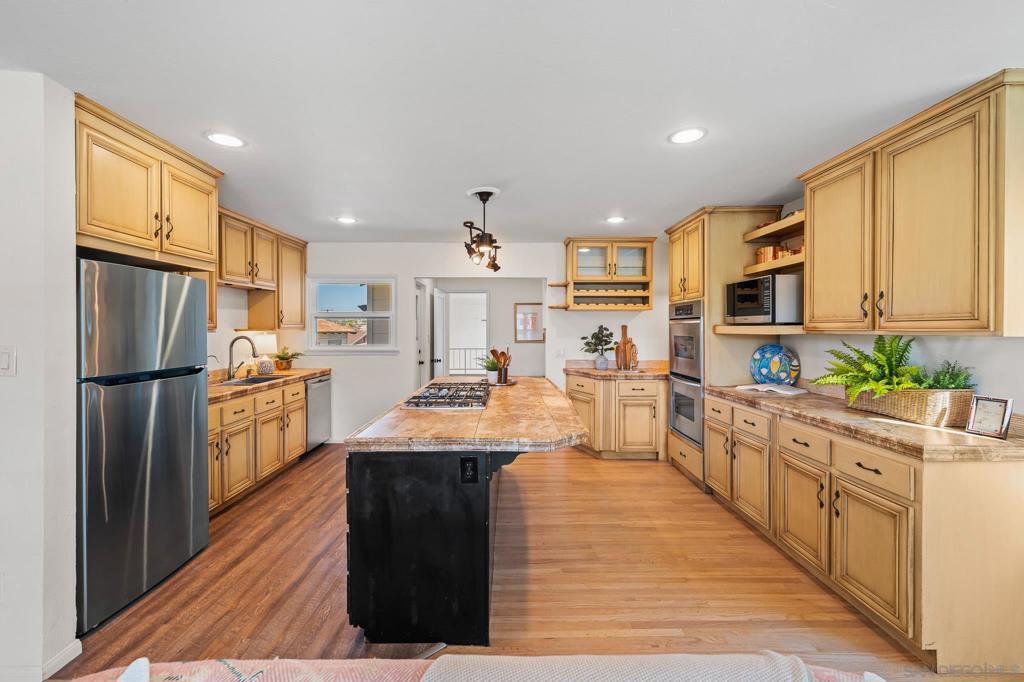 2015 Prospect Property Photo 5