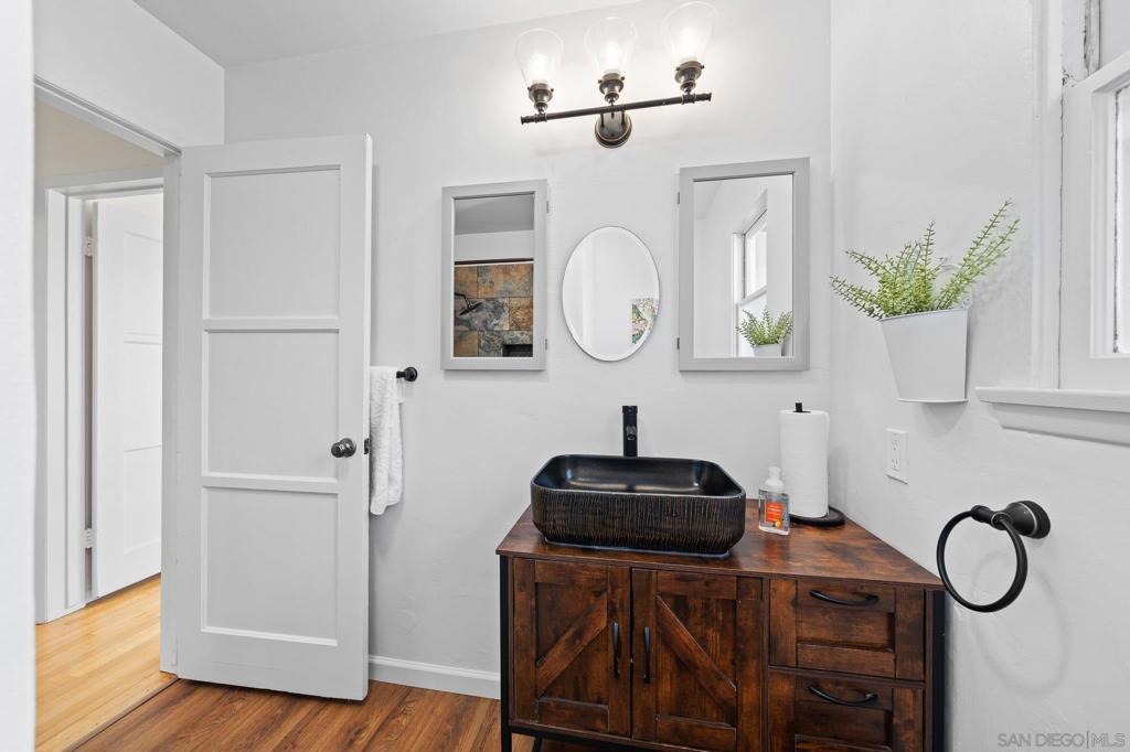 2015 Prospect Property Photo 11