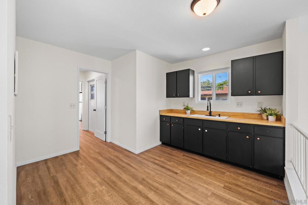 2015 Prospect Property Photo 14