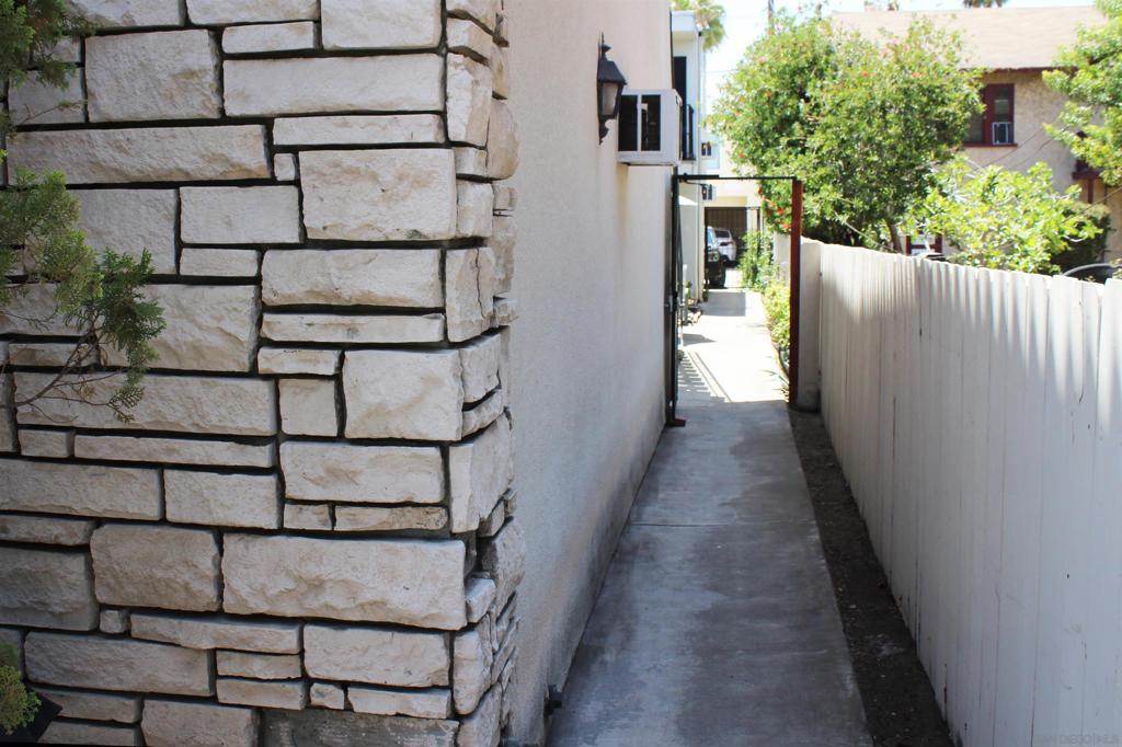 4430 Campus Avenue Property Photo 12