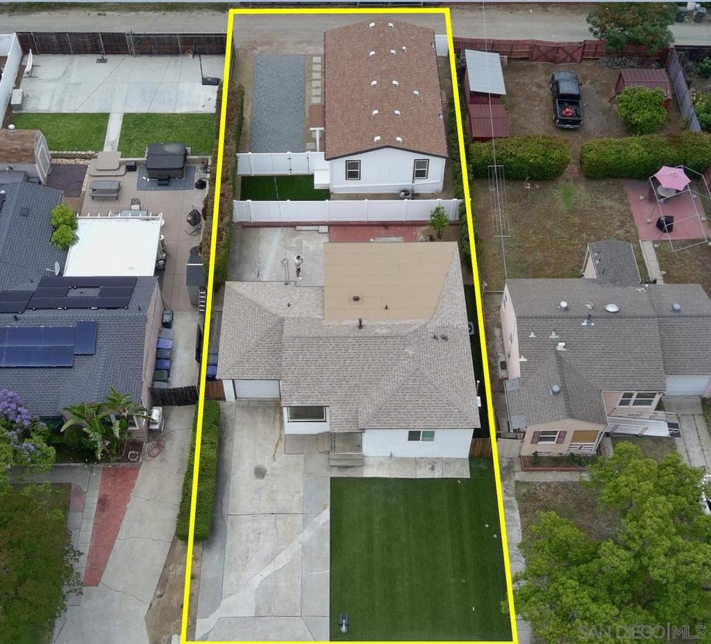 4026 Charles St Property Photo 1