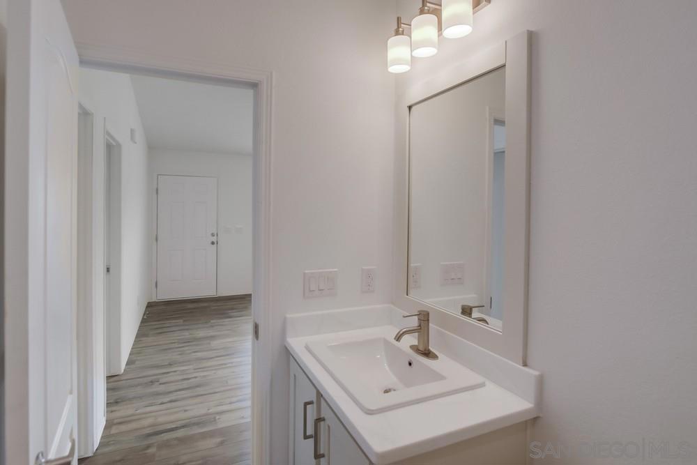 4026 Charles St Property Photo 58