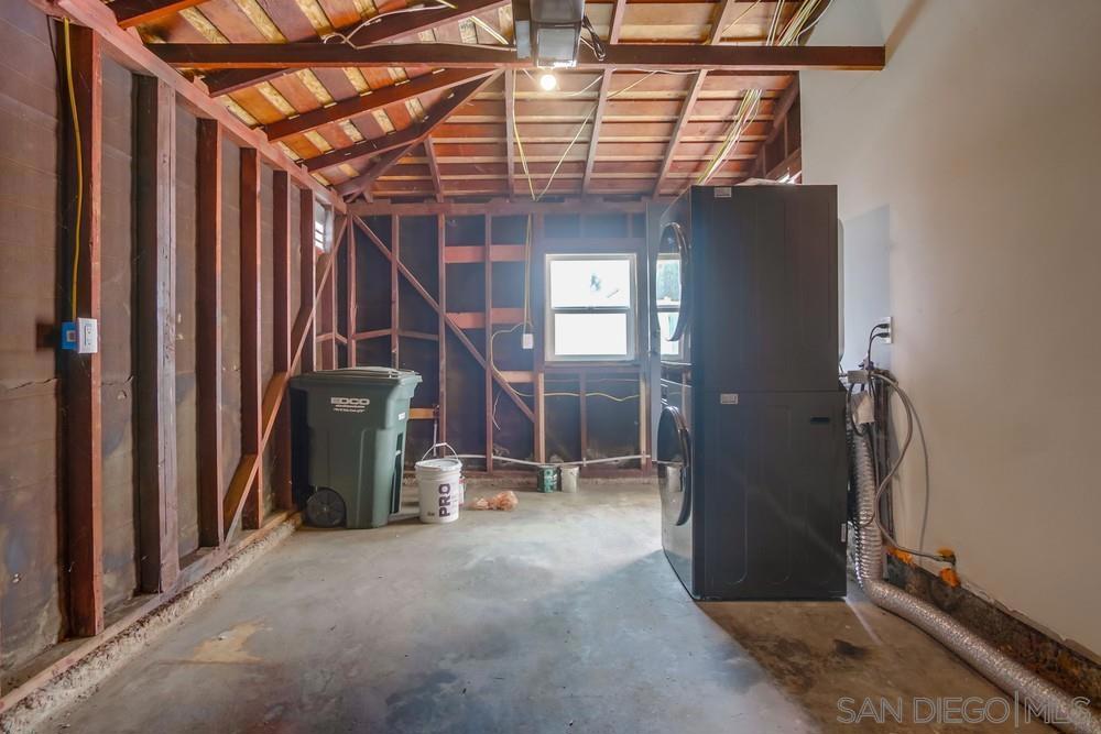 4026 Charles St Property Photo 60
