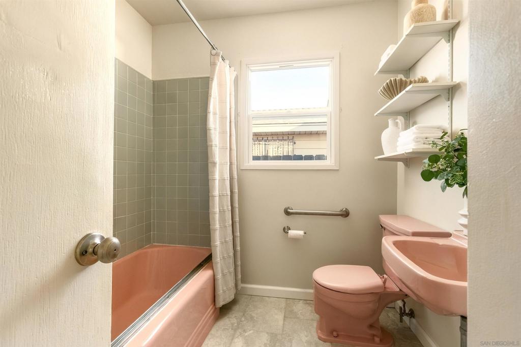 6801 Mission Gorge Rd Property Photo 25