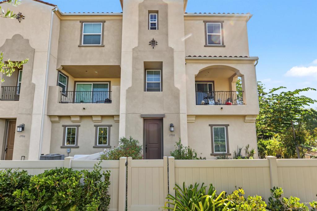 1708 Santa Celine Property Photo 27