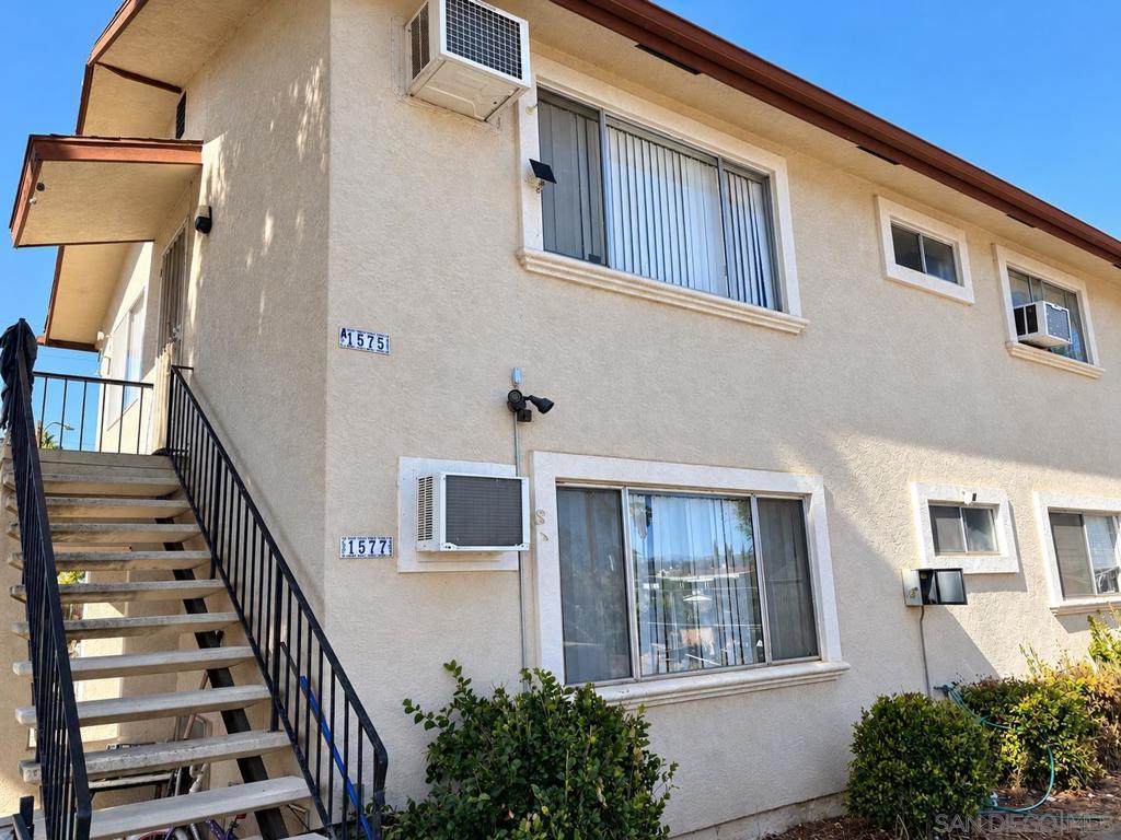 1575 Arlene Way Property Photo 1