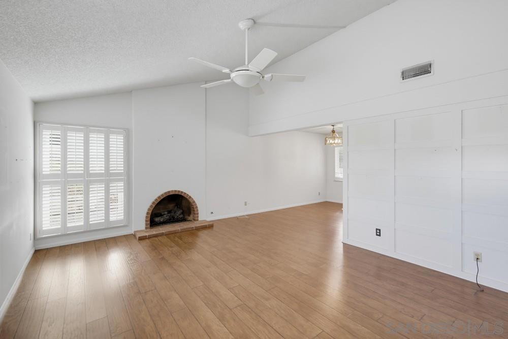 12419 Nacido Drive Property Photo 7