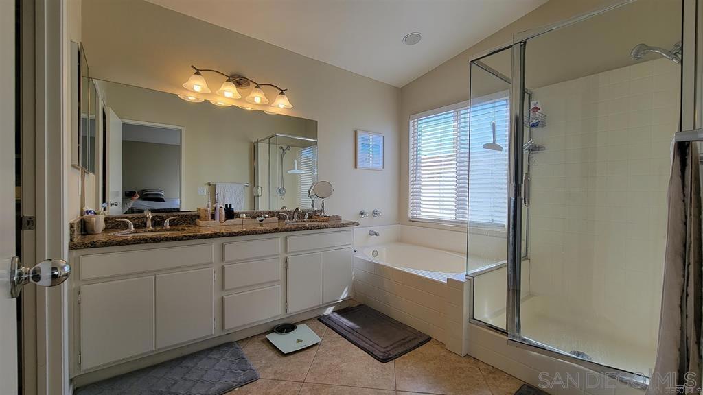 9560 Compass Point Drive S 3 Property Photo 27