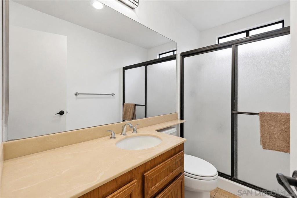 10424 Ridgewater Ln Property Photo 14