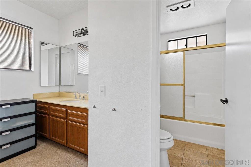 10424 Ridgewater Ln Property Photo 22