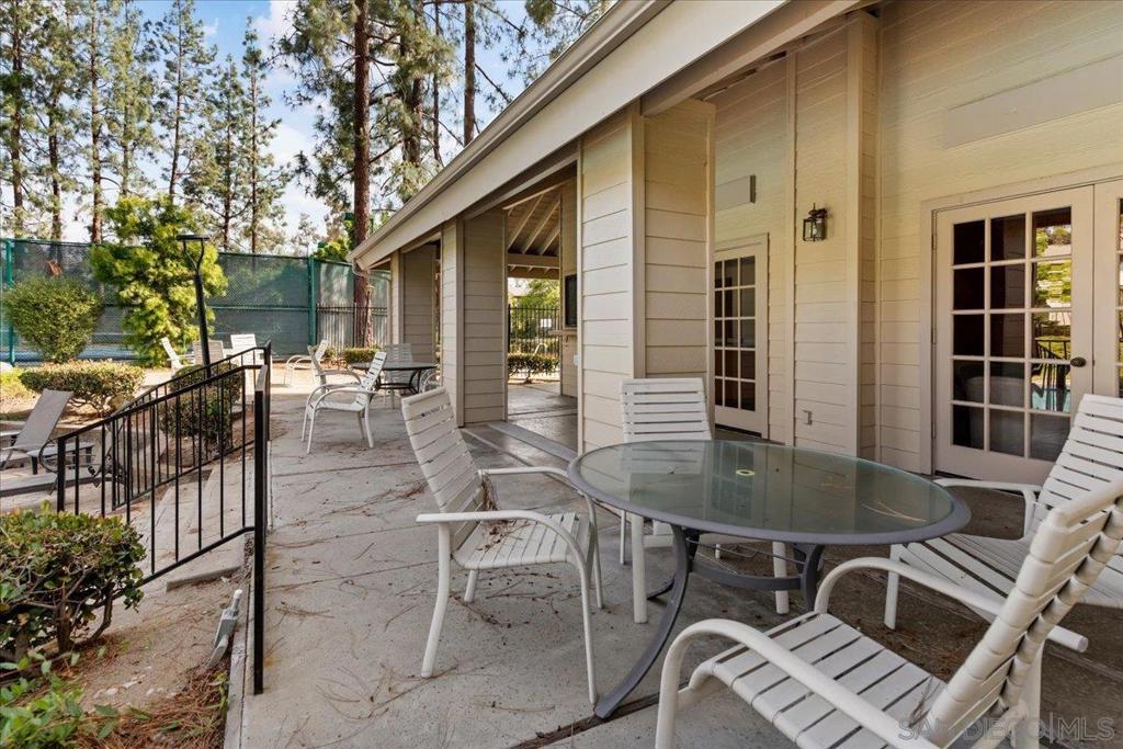 10424 Ridgewater Ln Property Photo 26