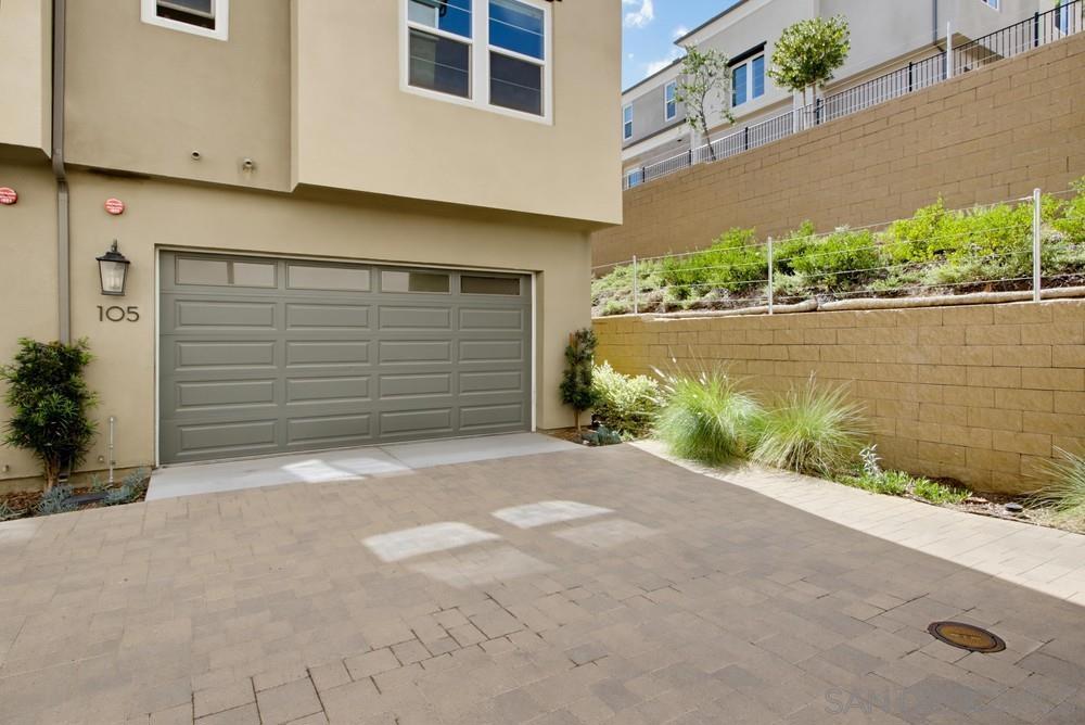 1222 Sunrise Vw 105 Property Photo 27