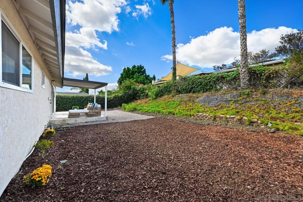 13530 Utopia Property Photo 21