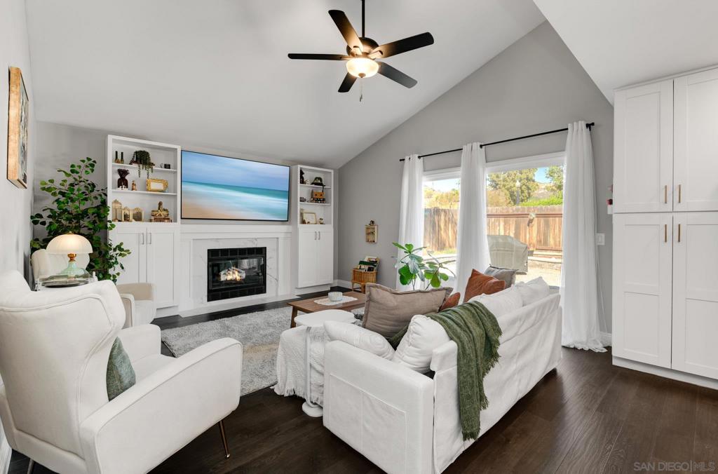 2148 Pueblo Glen Property Photo 1