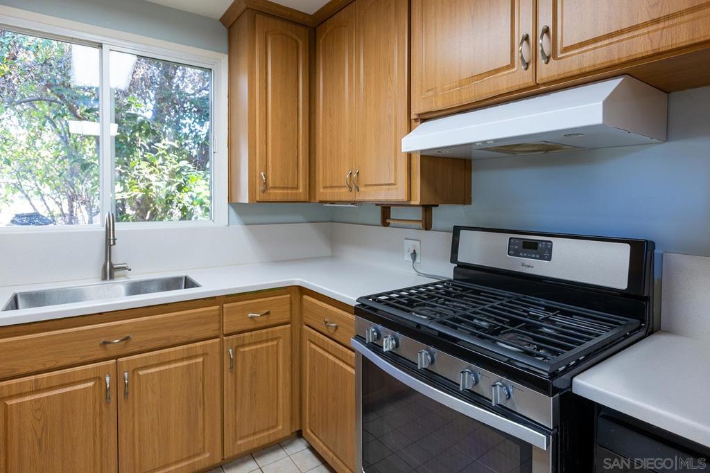 10810 Fuerte Dr. Property Photo 12