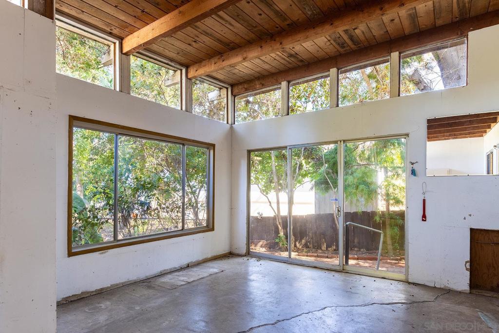 10810 Fuerte Dr. Property Photo 24