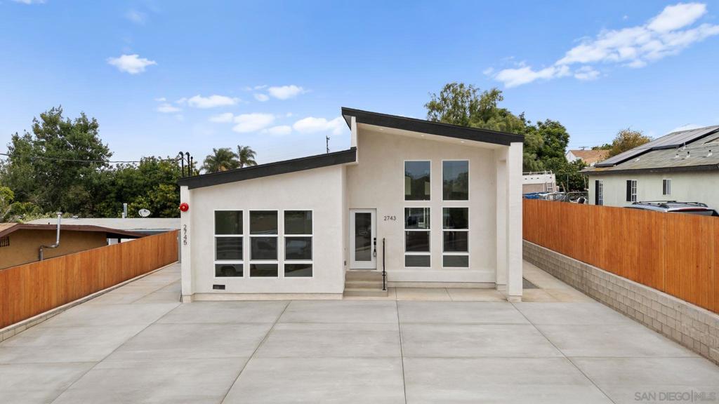 2743 45 Wilma St Property Photo 12