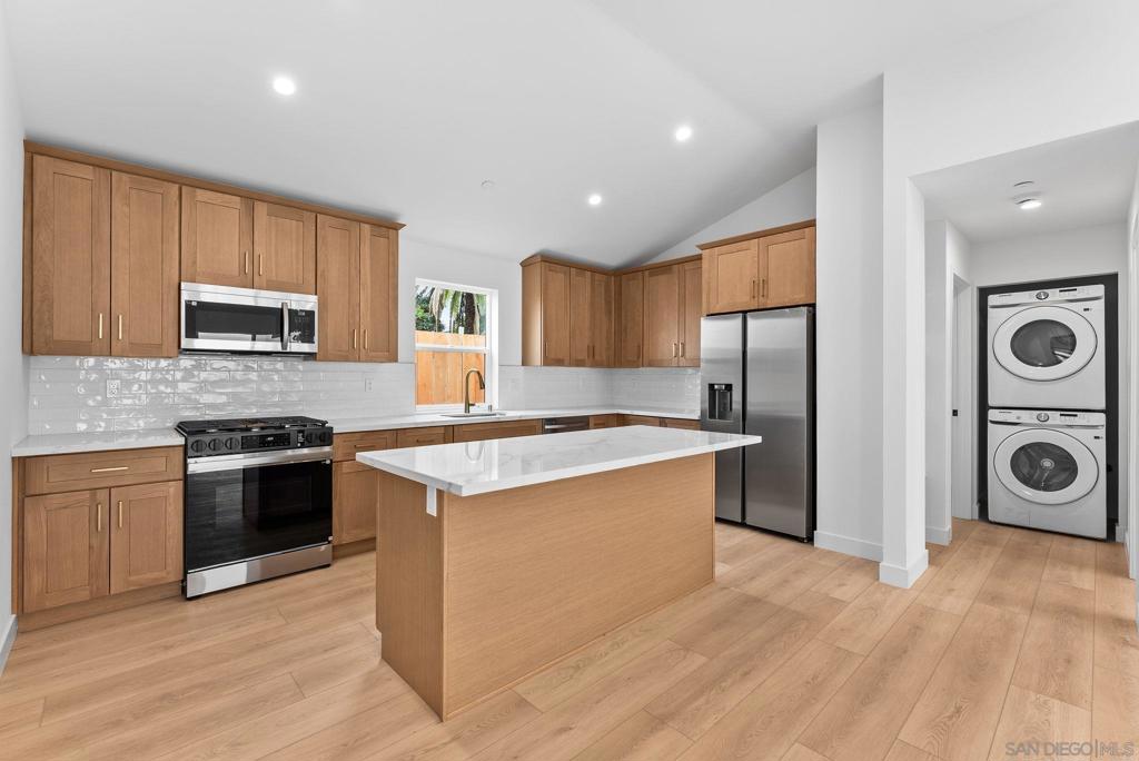 2743 45 Wilma St Property Photo 25