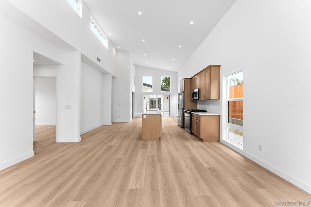 2743 45 Wilma St Property Photo 44