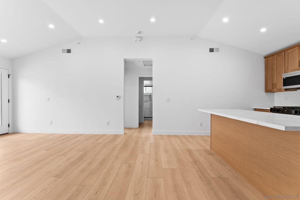 2743 45 Wilma St Property Photo 45