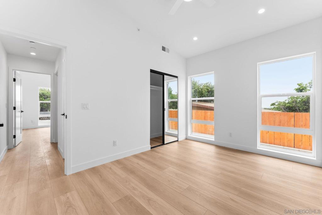 2743 45 Wilma St Property Photo 55