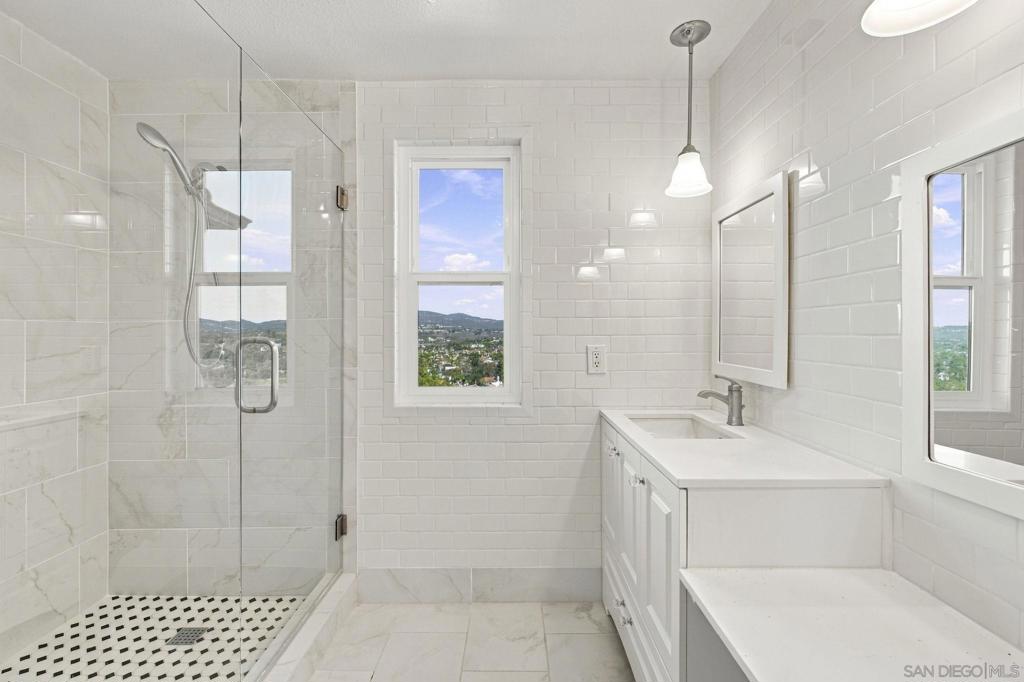 2315 Summerhill Dr Property Photo 27
