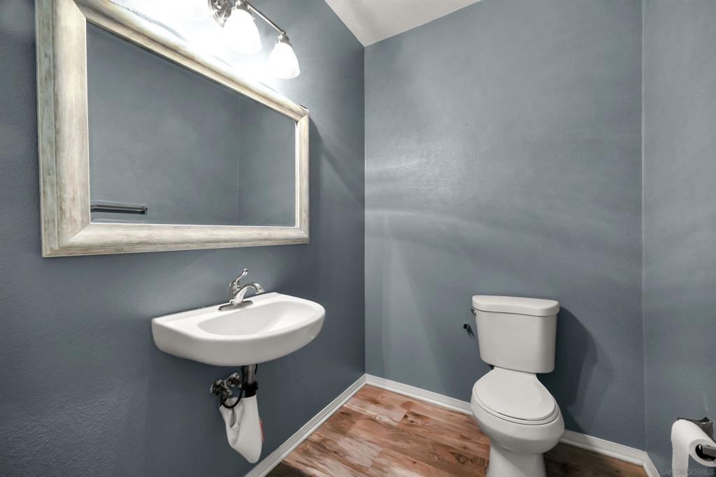 2221 Capistrano Way 3 Property Photo 7
