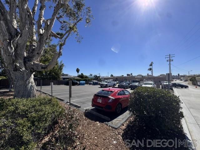1221 Dorcas St Property Photo 1