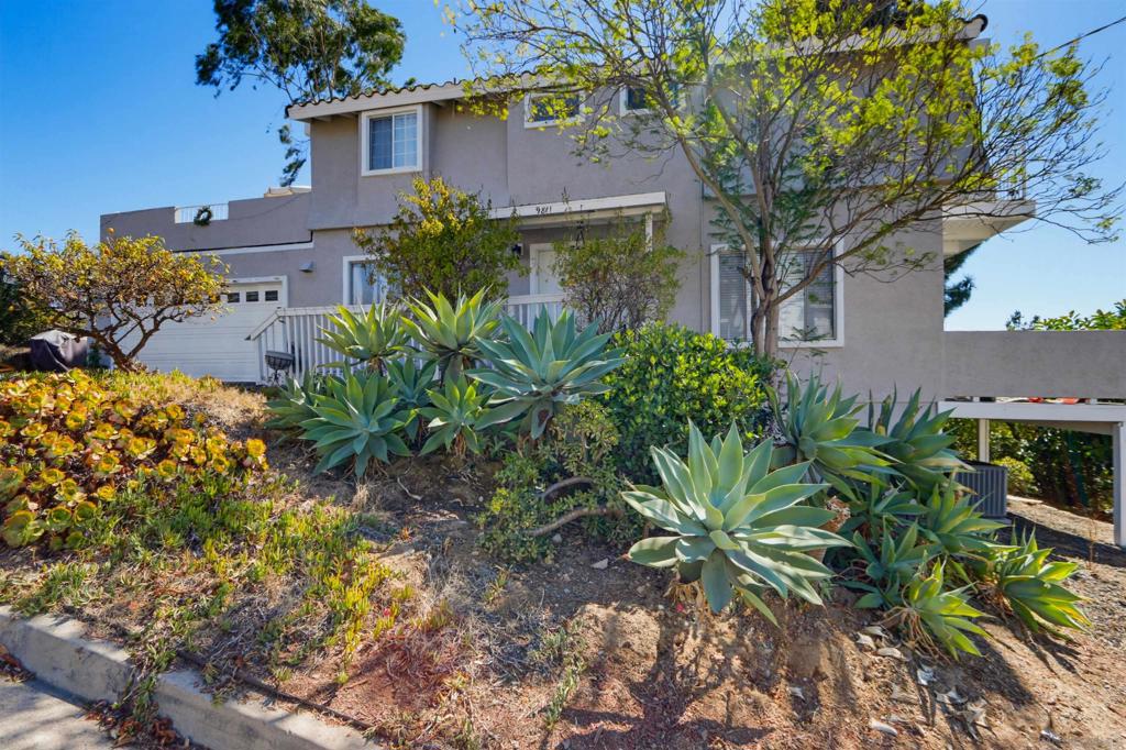 9811 Eucalyptus Street Property Photo 3