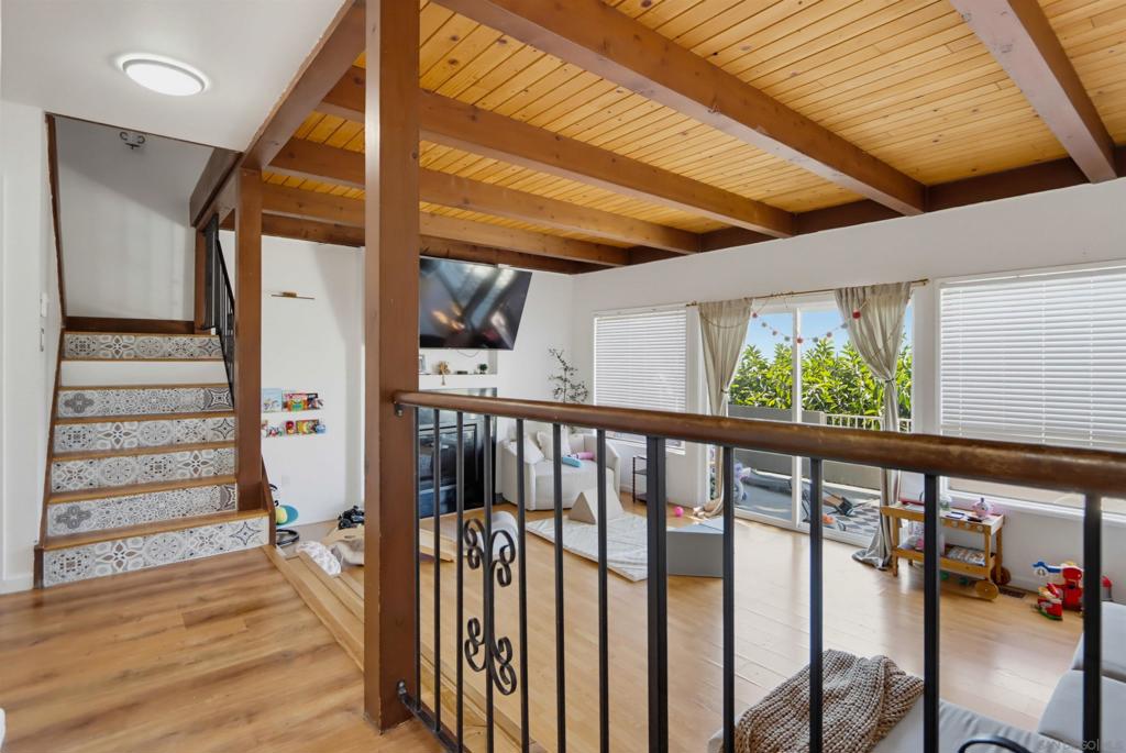 9811 Eucalyptus Street Property Photo 7