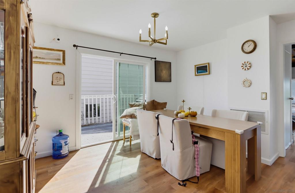 9811 Eucalyptus Street Property Photo 11