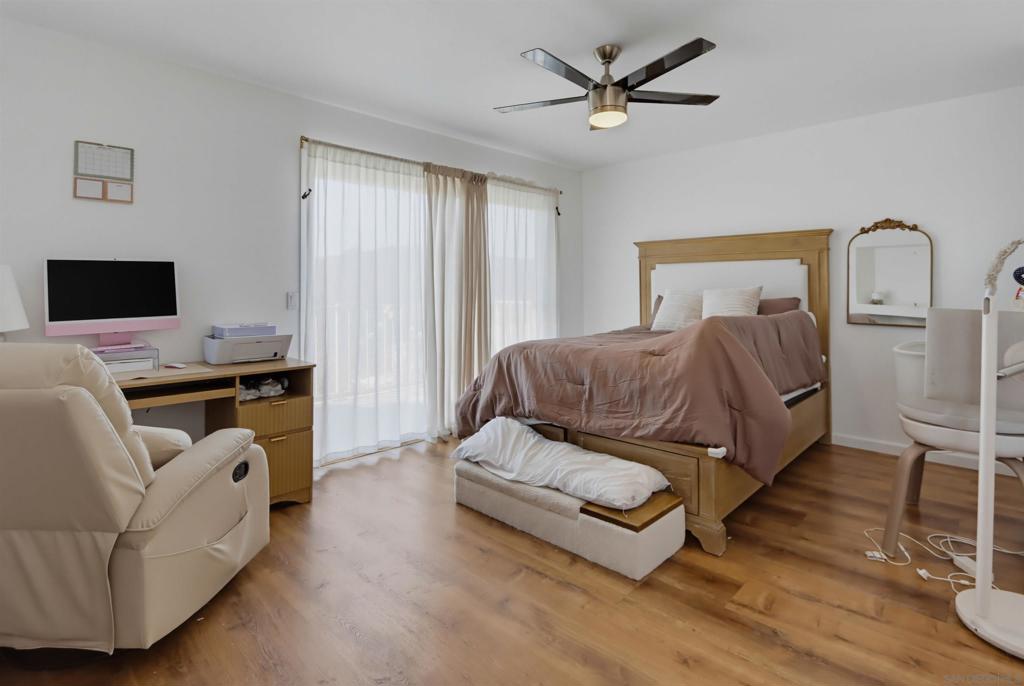 9811 Eucalyptus Street Property Photo 23