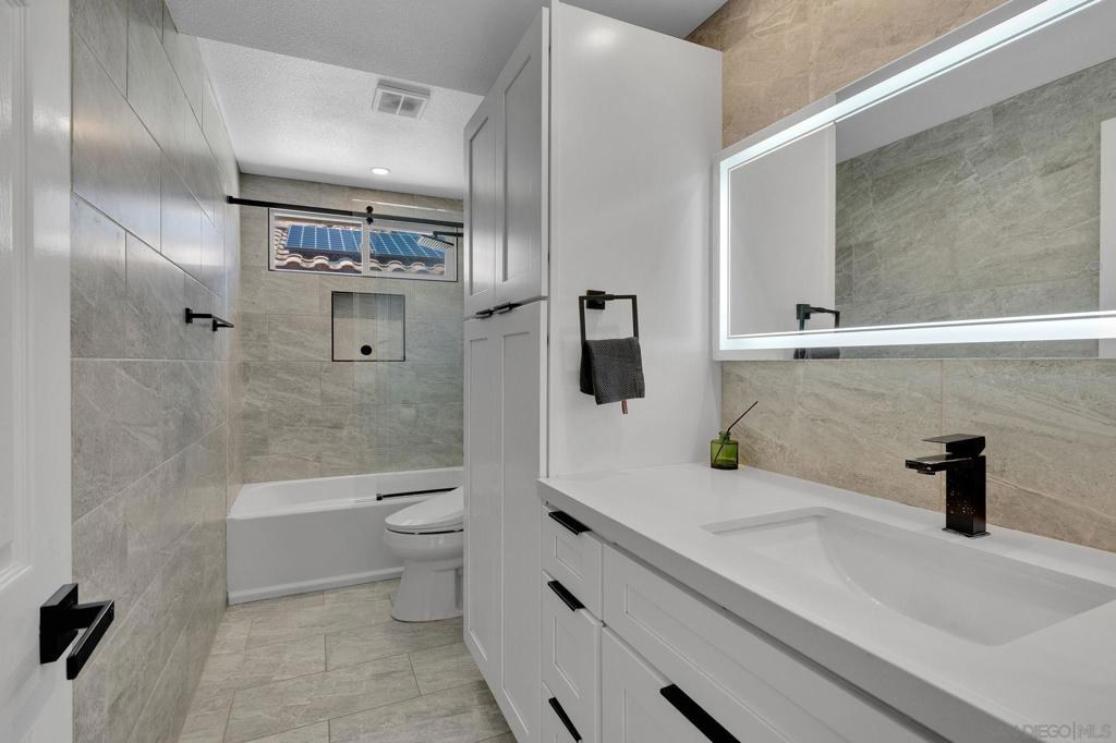 11907 Mil Pitrero Road Property Photo 15