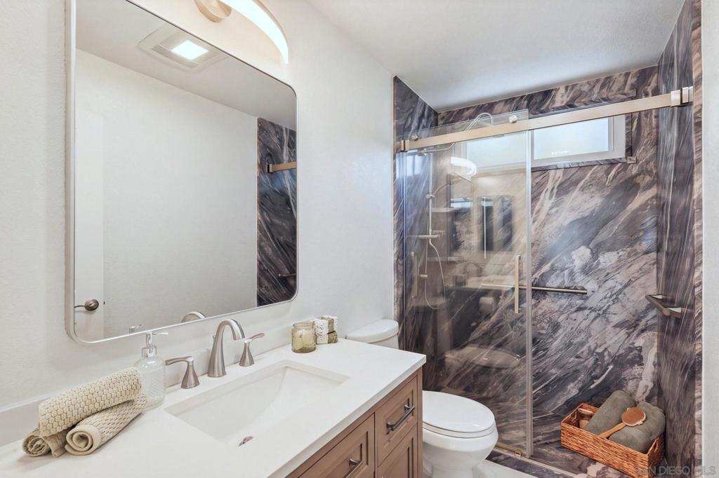 644 A Lado De Loma Property Photo 13