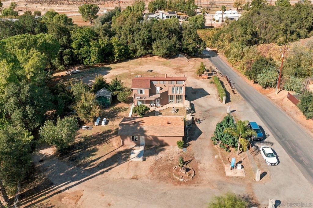 1492 Viejas Creek Trail Property Photo 29